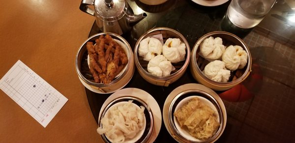 China Pearl Restaurant